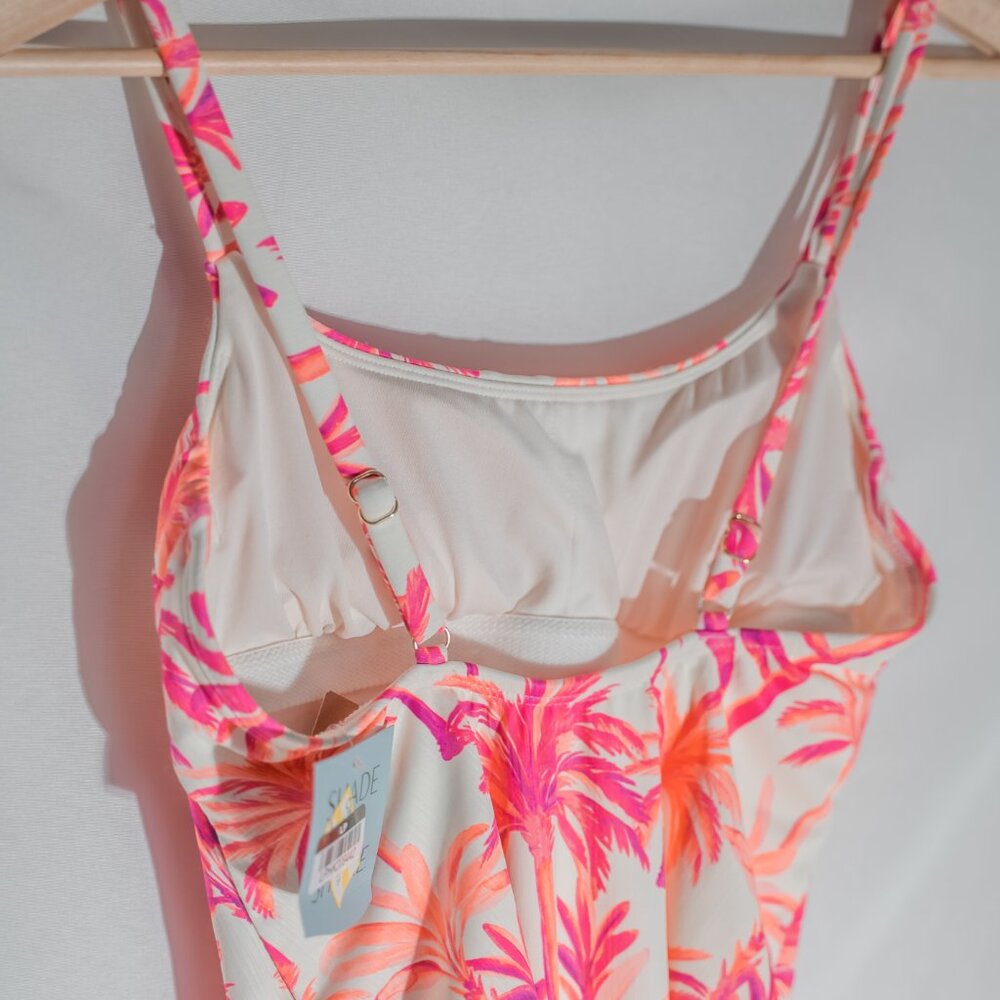 NWT Shade & Shore Pink Palm Print One Piece Swimsuit Small - Picture 6 of 7